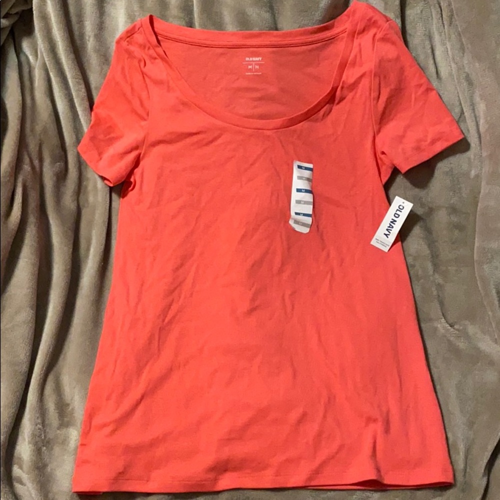 Women’s coral pink Short Sleeve Tee